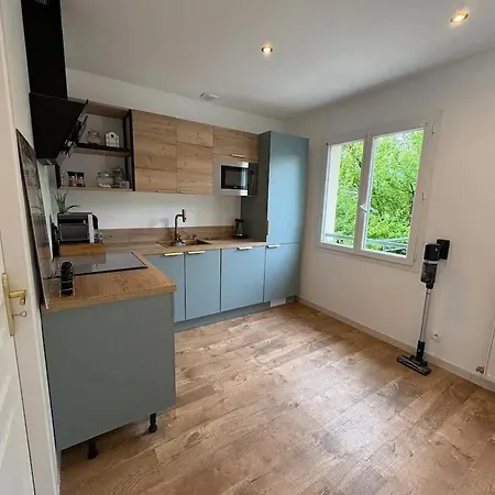 Maison Confortable A Avec Terrasse - 78 M² *