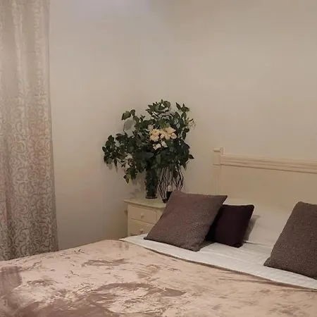 Maison Confortable A Avec Terrasse - 78 M² 度假居