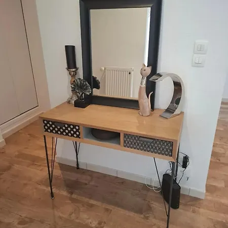 Maison Confortable A Avec Terrasse - 78 M² 度假居 *