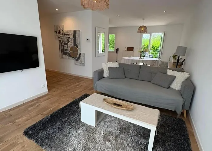 بيت للعطل Maison Confortable A Avec Terrasse - 78 M² *