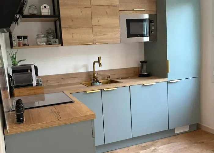 Maison Confortable A Chatellerault Avec Terrasse - 78 M²