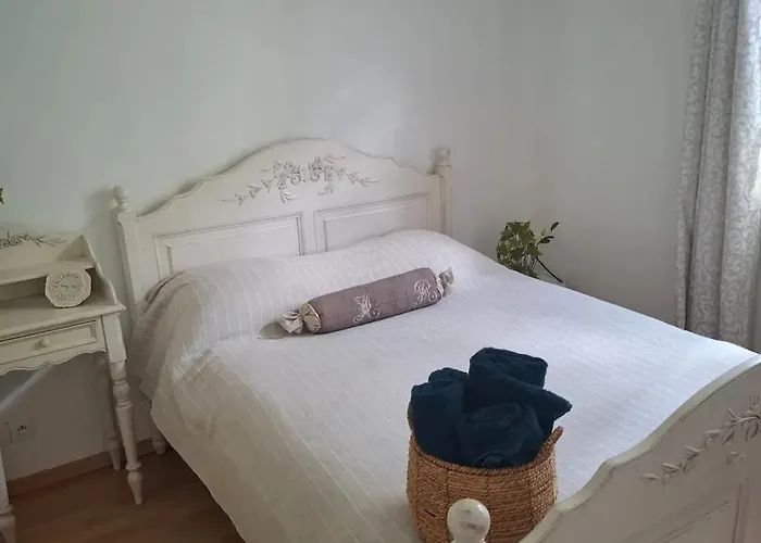 Maison Confortable A Chatellerault Avec Terrasse - 78 M² *