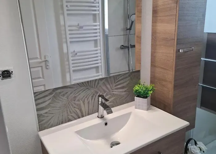 Maison Confortable A Chatellerault Avec Terrasse - 78 M² * Châtellerault