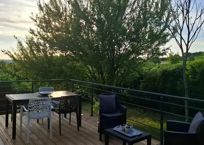 Maison Confortable A Avec Terrasse - 78 M² بيت للعطل