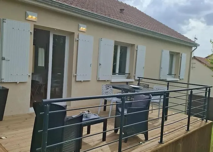 بيت للعطل Maison Confortable A Avec Terrasse - 78 M² Châtellerault