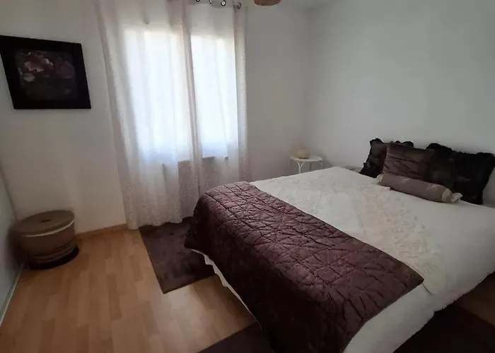 Сasa de vacaciones Maison Confortable A Chatellerault Avec Terrasse - 78 M² Châtellerault